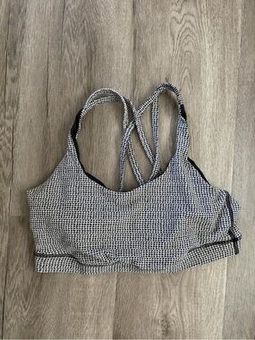 lululemon athletica Black and White Cross-Back Sports Bralette